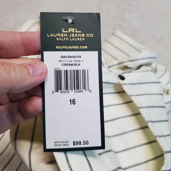 Money - Picture 9 of 10